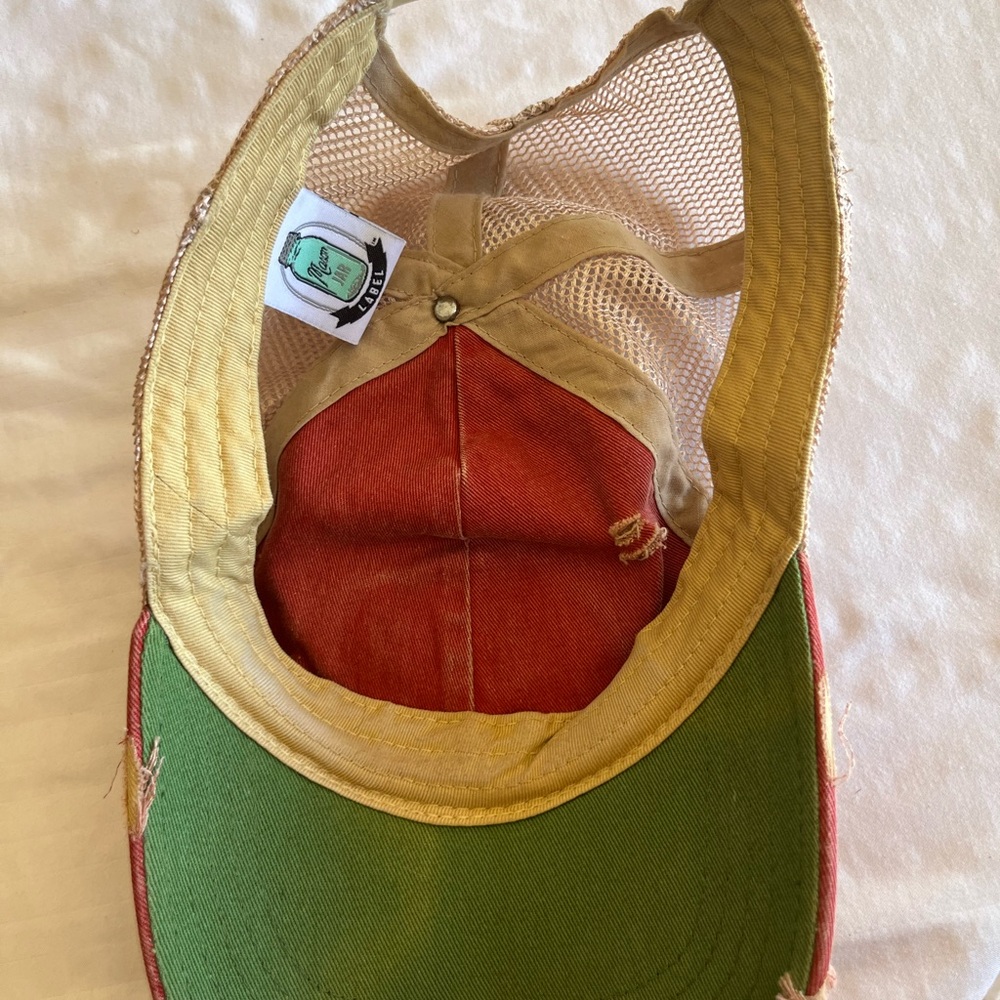 Red Distressed hat - Picture 3 of 4